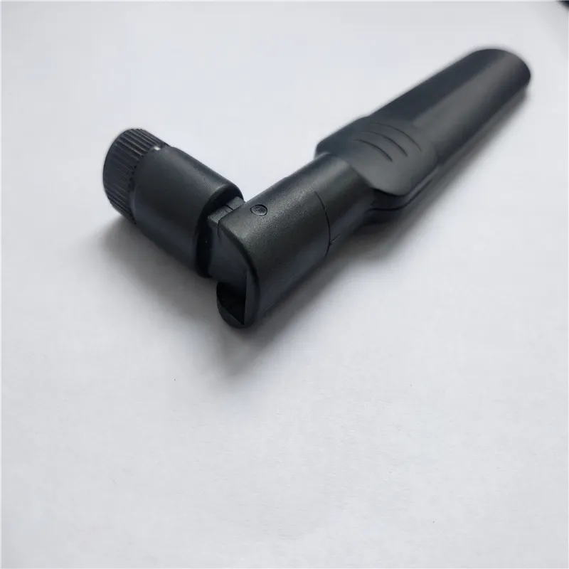 3.0dBi 790-960/ 1710 -2700 MHz 4G Rubber Antenna with SMA Male Connector