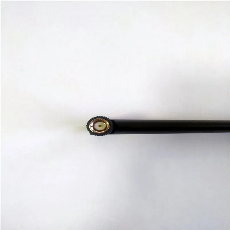 Rubber Antenna (SMA Male Connector and 704-960/1710-2700MHz) for New